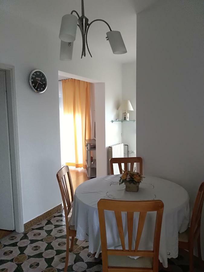 Apartments Pericic Podstrana Ngoại thất bức ảnh