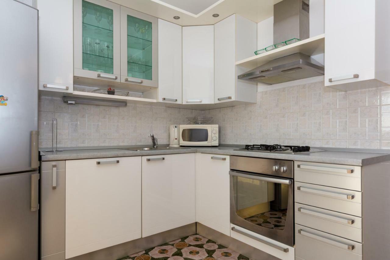 Apartments Pericic Podstrana Ngoại thất bức ảnh