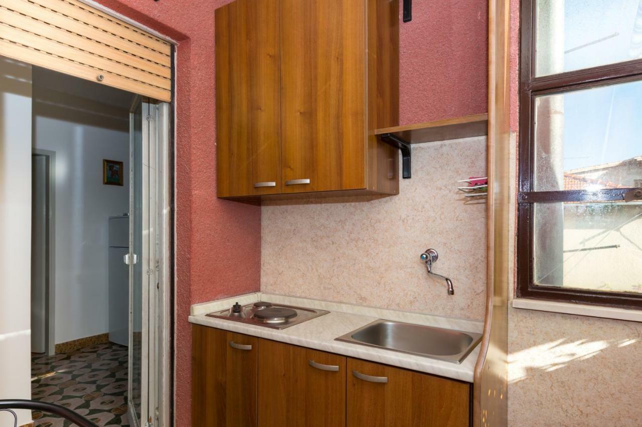 Apartments Pericic Podstrana Ngoại thất bức ảnh