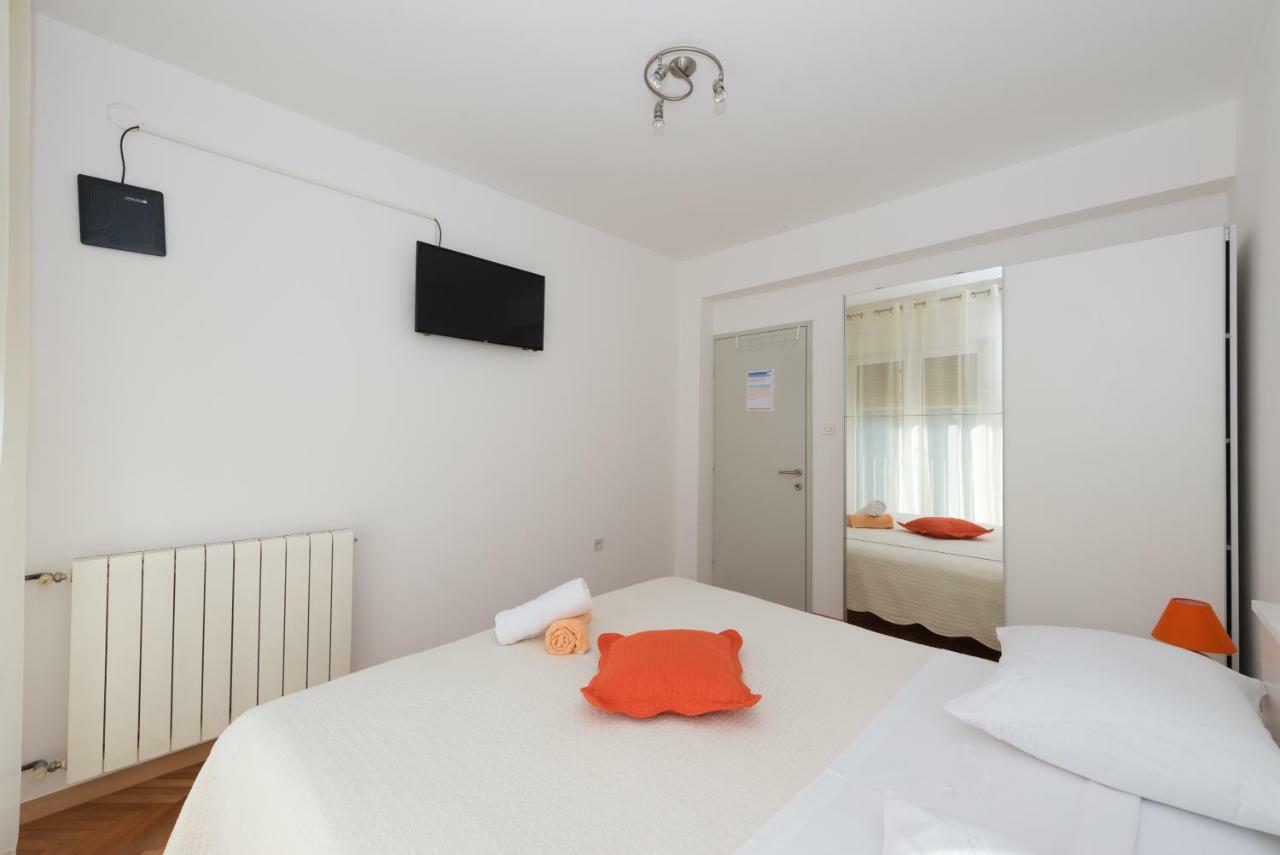 Apartments Pericic Podstrana Ngoại thất bức ảnh